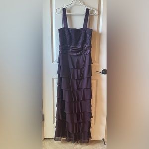 R&M Richard’s Gown